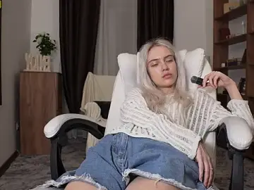 KristalCrowner  live sex cam