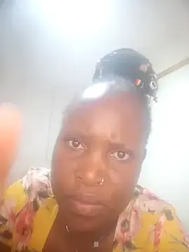 Mylaclara  live sex cam