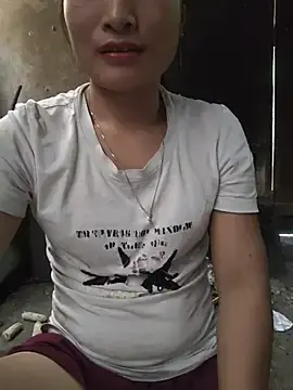 Samsam-babi  live sex cam