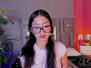 Tyla_Ks  live sex cam