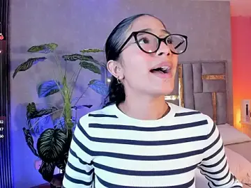 Tyla_Ks  live sex cam