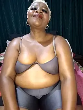 Dirasweetlipsxx  live sex cam