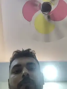 Girl_kaviya  live sex cam
