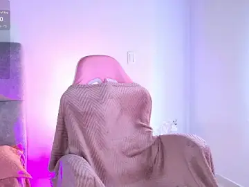 Melanie_hills  live sex cam