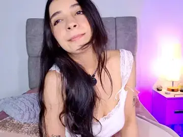 Melanie_hills  live sex cam