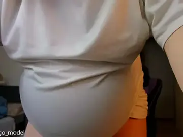 Stella_vestal  live sex cam