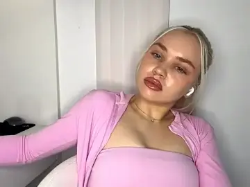 Sunnybrownerd  live sex cam