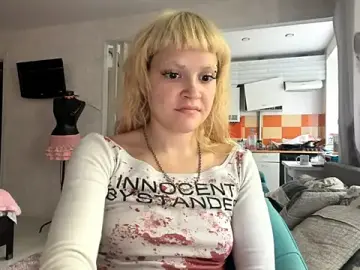 FreedaDeloach  live sex cam