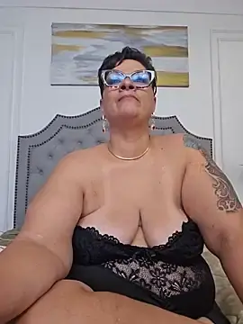 LILIANAJARAMILLO  live sex cam