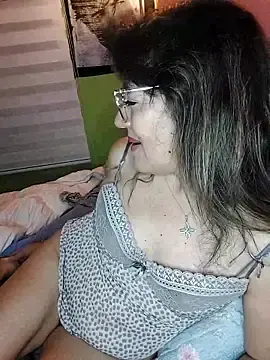 MilfLady69  live sex cam