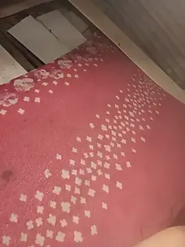 Srtsara  live sex cam