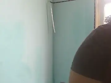 Srtsara  live sex cam