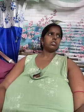 Beauty-queen  live sex cam
