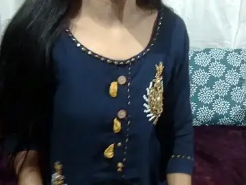 Only-Priya  live sex cam
