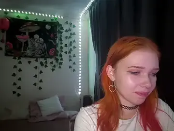RedAriana  live sex cam