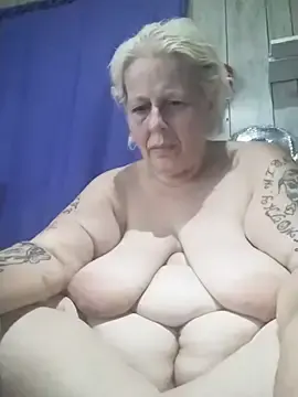 Davisdesires@xh  live sex cam