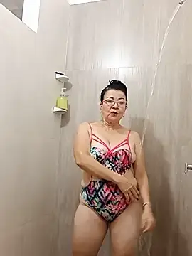 LaliItaclark  live sex cam