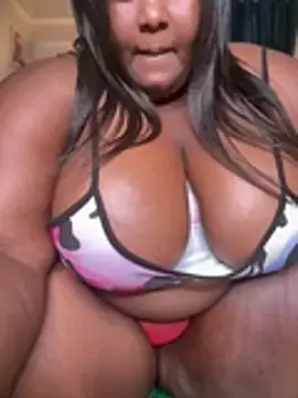 M_yummyshish  live sex cam