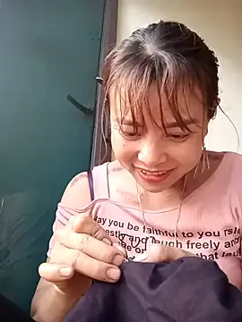 Mon1-day  live sex cam