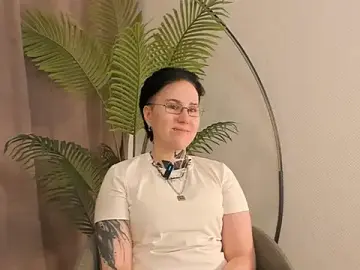 LeonOsbey  live sex cam