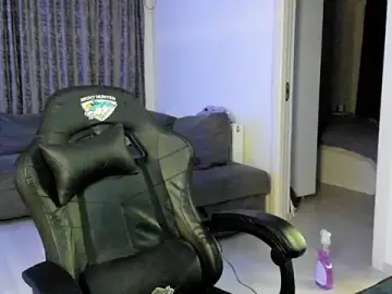 Mazzekyn  live sex cam