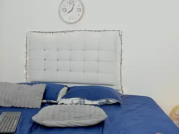 Sofia_Blosom  live sex cam