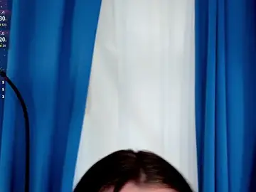 TemptingAura  live sex cam