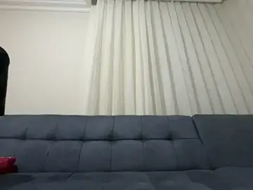 Ladybae23  live sex cam