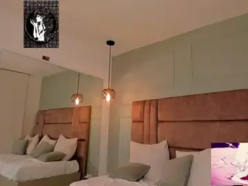 Mae_lyra  live sex cam