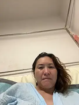 A-ZJunn  live sex cam