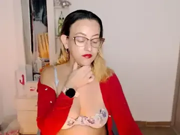 BOREAL_MOON  live sex cam