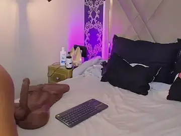 CaseyMoon  live sex cam