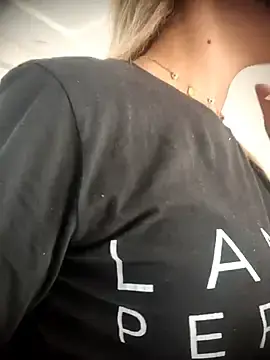 DESIRIE0609  live sex cam