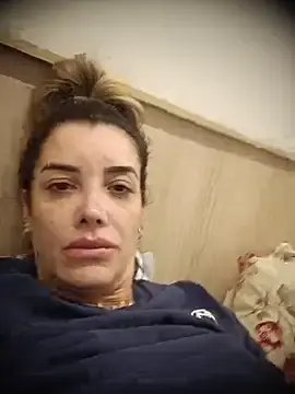 DESIRIE0609  live sex cam