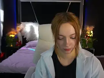 LizzaMoonn  live sex cam
