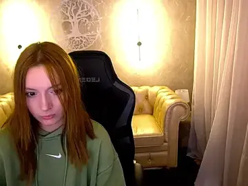 LizzaMoonn  live sex cam
