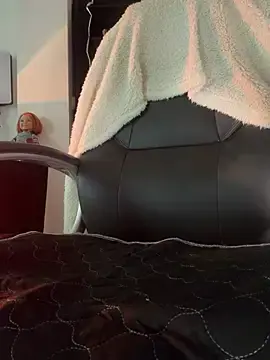 Aly_golden_  live sex cam