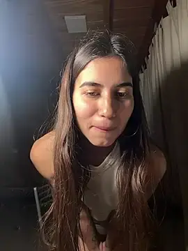 Miavelvet44  live sex cam