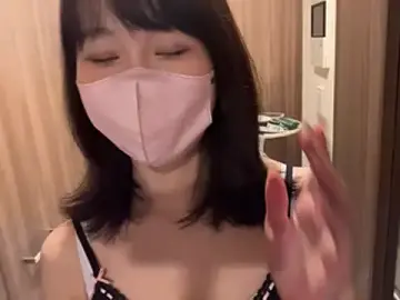 Puripruripuri  live sex cam