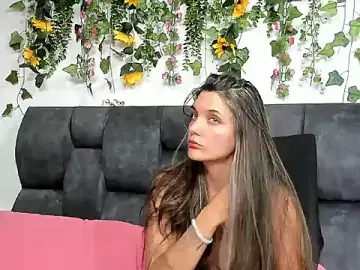 AriCollinss  live sex cam