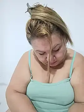HORNY_MATURE25  live sex cam