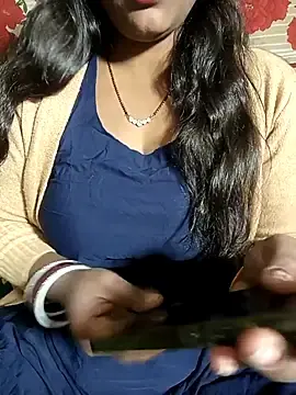 Its_Aisha__  live sex cam