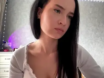 MindyStjuste  live sex cam