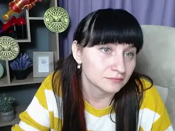 NinaFlawlees  live sex cam