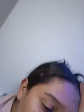 Roousehot  live sex cam