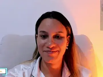 SamanthaWatson  live sex cam