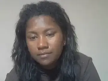 Cutybigass  live sex cam