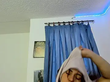Afrodita_Yours  live sex cam