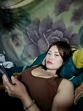 Eli18  live sex cam