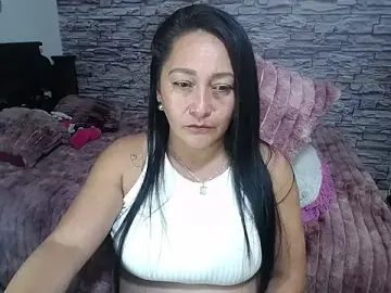 Milf_Julianna  live sex cam